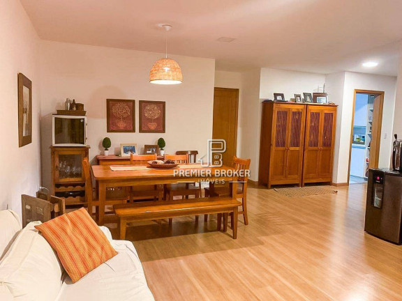 Imagem Cobertura com 3 Quartos à Venda, 227 m² em Várzea - Teresópolis Imagem Cobertura com 3 Quartos à Venda, 227 m² em Várzea - Teresópolis