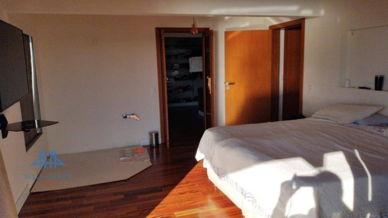Imagem Casa com 4 Quartos à Venda, 450 m² em João Paulo - Florianópolis Imagem Casa com 4 Quartos à Venda, 450 m² em João Paulo - Florianópolis