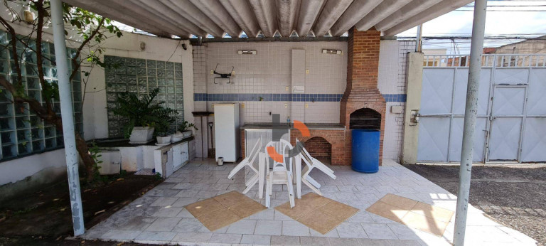 Imagem Galpão para Alugar, 325 m² em Jardim Alvorada - Nova Iguaçu Imagem Galpão para Alugar, 325 m² em Jardim Alvorada - Nova Iguaçu