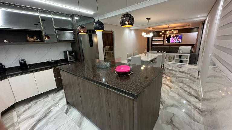 Imagem Casa com 3 Quartos à Venda, 400 m² em Vargem Grande - Pinhais Imagem Casa com 3 Quartos à Venda, 400 m² em Vargem Grande - Pinhais