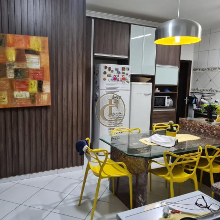 Casa com 4 Quartos à Venda, 420 m² em Centro - Jacareí