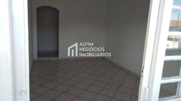Imagem Casa com 4 Quartos à Venda, 241 m² em Jardim Bela Vista - São José Dos Campos