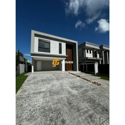 Casa com 3 Quartos à Venda, 251 m² em Caledônia - Camboriú