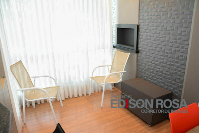 Imagem Apartamento com 2 Quartos à Venda, 68 m² em Coqueiros - Florianópolis