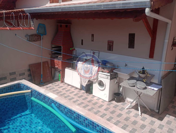 Imagem Casa com 2 Quartos à Venda, 140 m² em Jussara - Mongaguá