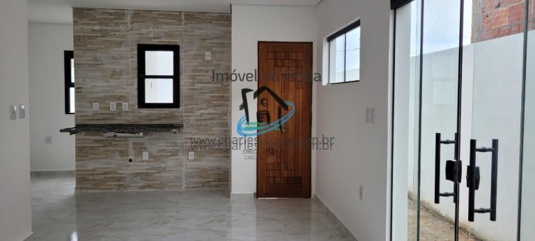 Imagem Casa com 3 Quartos à Venda,  em Jaraguá - Caraguatatuba