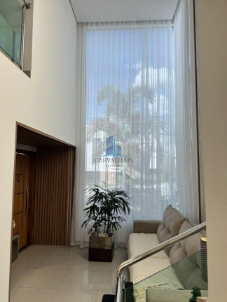 Imagem Casa com 3 Quartos à Venda, 660 m² em Estância Silveira - Contagem