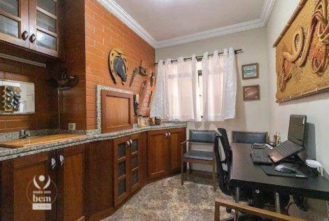 Imagem Apartamento com 4 Quartos à Venda, 211 m² em Cabral - Curitiba