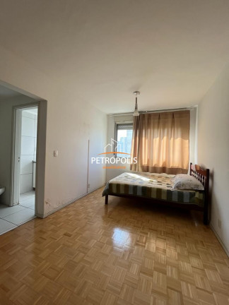 Imagem Kitnet com 1 Quarto à Venda, 38 m² em Madureira - Caxias Do Sul