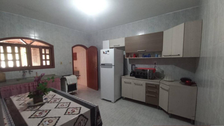 Imagem Sobrado com 3 Quartos à Venda, 300 m² em Itanhaém Imagem Sobrado com 3 Quartos à Venda, 300 m² em Itanhaém