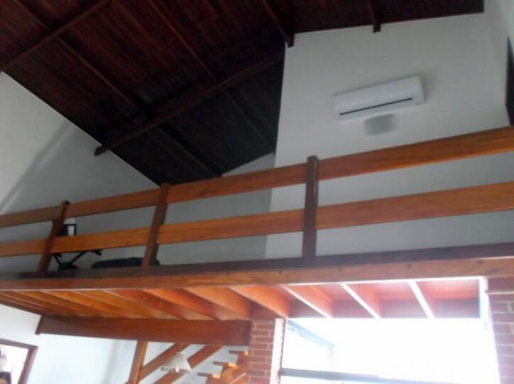 Imagem Sobrado com 5 Quartos à Venda, 315 m² em Centro - Peruíbe Imagem Sobrado com 5 Quartos à Venda, 315 m² em Centro - Peruíbe