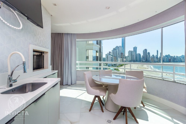 Imagem Apartamento com 3 Quartos à Venda, 200 m² em Barra Sul - Balneário Camboriú Imagem Apartamento com 3 Quartos à Venda, 200 m² em Barra Sul - Balneário Camboriú
