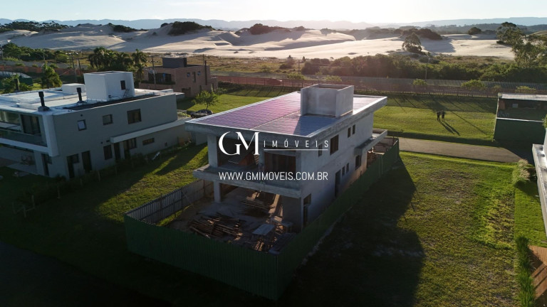 Imagem Casa de Condomínio com 4 Quartos à Venda, 359 m² em Praia Da Cal - Torres Imagem Casa de Condomínio com 4 Quartos à Venda, 359 m² em Praia Da Cal - Torres