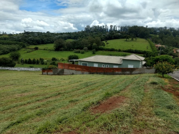 Imagem Terreno à Venda, 600 m² em Curitibanos - Bragança Paulista Imagem Terreno à Venda, 600 m² em Curitibanos - Bragança Paulista