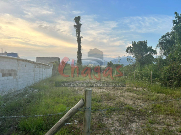 Terreno à Venda, 145 m² em Golfinho - Caraguatatuba