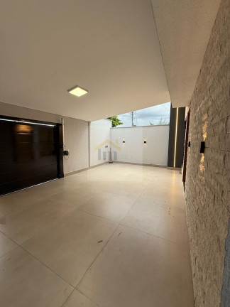 Imagem Casa com 3 Quartos à Venda, 160 m² em Setor Urias Magalhães - Goiânia Imagem Casa com 3 Quartos à Venda, 160 m² em Setor Urias Magalhães - Goiânia