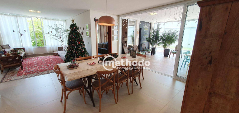 Imagem Casa com 3 Quartos à Venda, 341 m² em Swiss Park - Campinas Imagem Casa com 3 Quartos à Venda, 341 m² em Swiss Park - Campinas