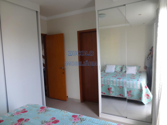 Imagem Apartamento com 3 Quartos à Venda, 135 m² Imagem Apartamento com 3 Quartos à Venda, 135 m²