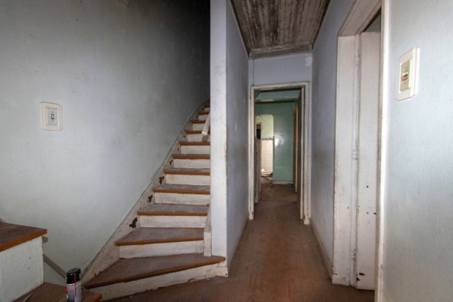 Imagem Casa com 5 Quartos à Venda, 144 m² em Independência - Porto Alegre