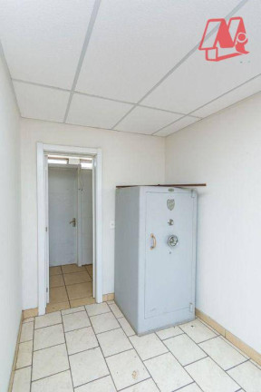Imagem Loja para Alugar, 612 m² em Navegantes - Porto Alegre