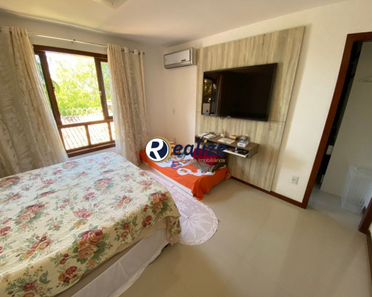 Imagem Casa com 4 Quartos à Venda, 350 m² em Nova Guarapari - Guarapari