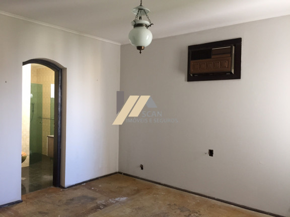 Imóvel com 4 Quartos à Venda, 306 m² em Cambuí - Campinas