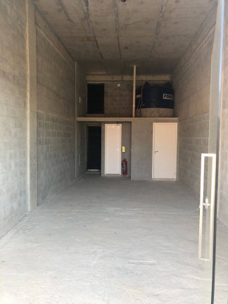 Sala Comercial para Alugar, 60 m² em Vista Alegre - São Gonçalo