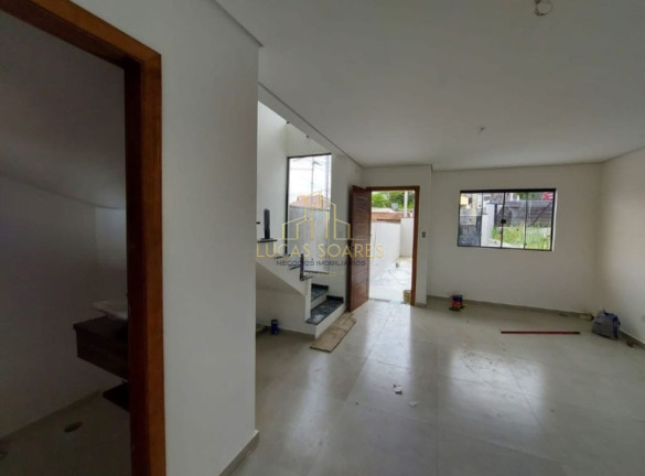 Imagem Sobrado com 3 Quartos à Venda, 150 m² em Vila Lavínia - Mogi Das Cruzes