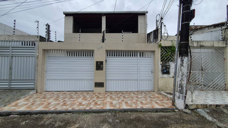Casa com 5 Quartos à Venda, 350 m² em Santo Antônio - Aracaju