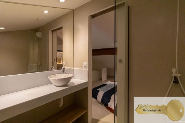 Imagem Apartamento com 2 Quartos à Venda, 68 m² em Copacabana - Rio De Janeiro