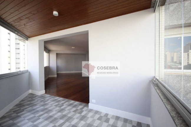 Imagem Apartamento com 3 Quartos à Venda, 244 m² em Moema - São Paulo Imagem Apartamento com 3 Quartos à Venda, 244 m² em Moema - São Paulo