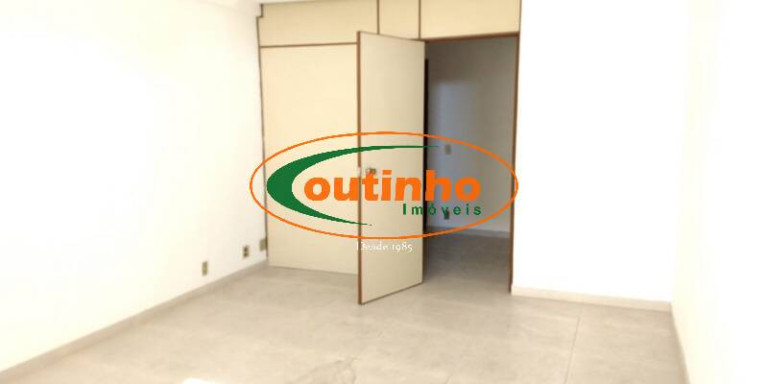Imagem Imóvel Comercial à Venda, 28 m² em Méier - Rio De Janeiro Imagem Imóvel Comercial à Venda, 28 m² em Méier - Rio De Janeiro