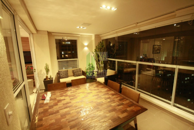 Imagem Apartamento com 3 Quartos à Venda, 134 m² em Aclimação - São Paulo Imagem Apartamento com 3 Quartos à Venda, 134 m² em Aclimação - São Paulo