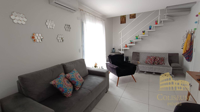 Imagem Apartamento com 1 Quarto para Alugar, 61 m² em Ocian - Praia Grande