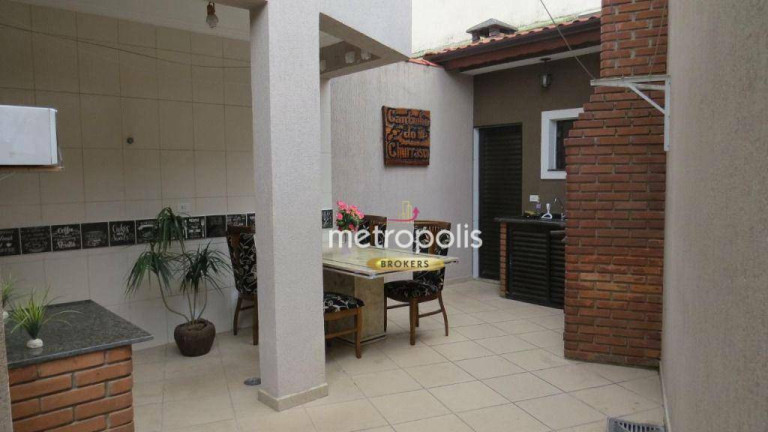 Sobrado com 3 Quartos à Venda, 170 m² em Parque Jaçatuba - Santo André