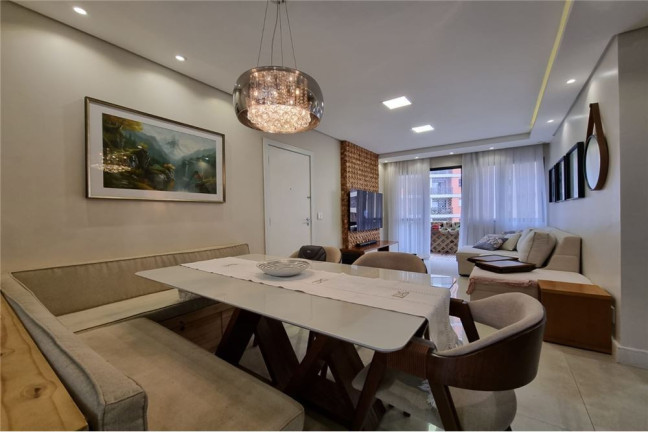 Imagem Imóvel com 3 Quartos à Venda, em Vila Mariana - São Paulo Imagem Imóvel com 3 Quartos à Venda, em Vila Mariana - São Paulo
