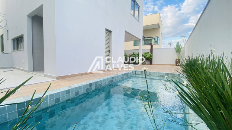 Imagem Casa de Condomínio com 4 Quartos à Venda, 225 m² em Papagaio - Feira De Santana
