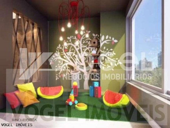 Apartamento com 2 Quartos à Venda,  em Menino Deus - Porto Alegre