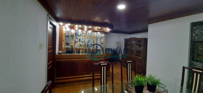 Imagem Apartamento com 3 Quartos à Venda, 140 m² em Icaraí - Niterói Imagem Apartamento com 3 Quartos à Venda, 140 m² em Icaraí - Niterói