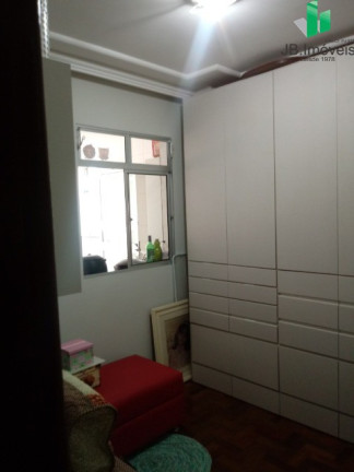 Imagem Imóvel com 3 Quartos à Venda, 94 m² em Centro - Montes Claros