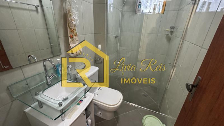 Imagem Apartamento com 2 Quartos à Venda, 55 m² em Maria Turri - Rio Das Ostras