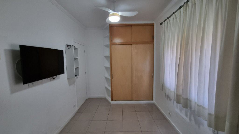 Imagem Apartamento com 3 Quartos à Venda, 130 m² em Pitangueiras - Guarujá