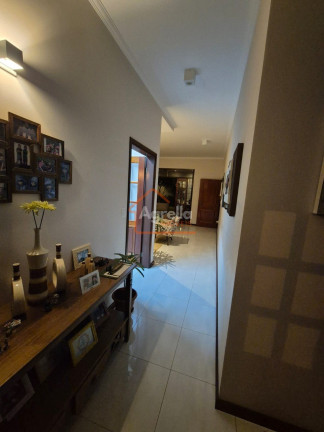 Imagem Casa com 3 Quartos à Venda, 300 m² em Jardim Jacira - Mogi Guaçu Imagem Casa com 3 Quartos à Venda, 300 m² em Jardim Jacira - Mogi Guaçu