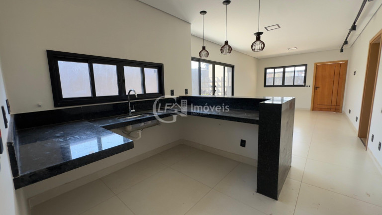 Imagem Casa com 3 Quartos à Venda, 131 m² em São Francisco - Campo Grande Imagem Casa com 3 Quartos à Venda, 131 m² em São Francisco - Campo Grande
