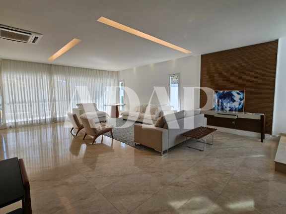 Imagem Casa com 5 Quartos à Venda, 550 m² em Barra Da Tijuca - Rio De Janeiro Imagem Casa com 5 Quartos à Venda, 550 m² em Barra Da Tijuca - Rio De Janeiro