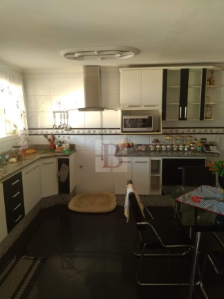Imagem Casa com 6 Quartos à Venda, 600 m² em Pendotiba - Niterói Imagem Casa com 6 Quartos à Venda, 600 m² em Pendotiba - Niterói