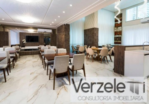 Imagem Apartamento com 3 Quartos à Venda, 129 m² em Centro - Balneário Camboriú Imagem Apartamento com 3 Quartos à Venda, 129 m² em Centro - Balneário Camboriú