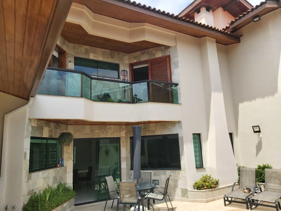 Imagem Sobrado com 3 Quartos à Venda, 340 m² em São Roque - São Roque