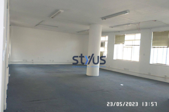 Imagem Sala Comercial à Venda ou Locação, 114 m² em República - São Paulo Imagem Sala Comercial à Venda ou Locação, 114 m² em República - São Paulo