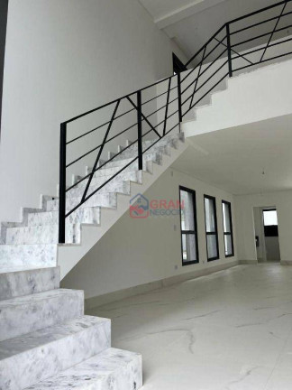Imagem Casa com 4 Quartos à Venda, 306 m² em Campo Pequeno - Colombo Imagem Casa com 4 Quartos à Venda, 306 m² em Campo Pequeno - Colombo